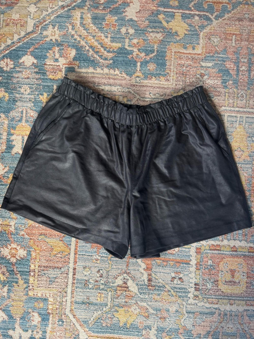 Athleta Faux Leather Look Gleam Shorts size L